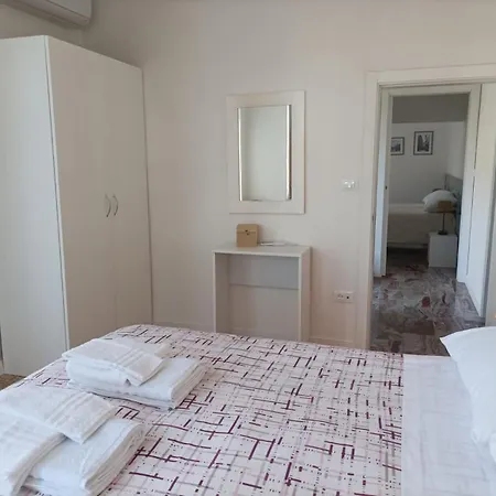 شقة La Casa In Collina أكوافيفا بيسينا