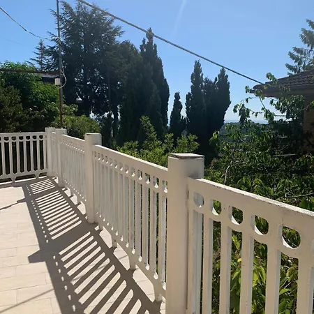 Apartment La Casa In Collina *