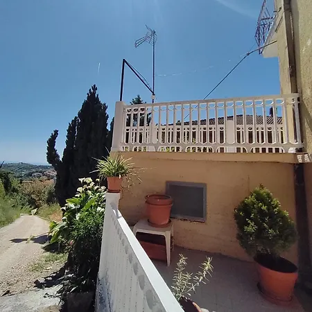 La Casa In Collina Apartment *